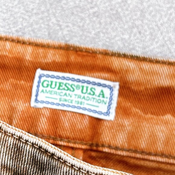 99% NEW GUESS MINI SKIRT, SIZE S - Picture 7 of 8